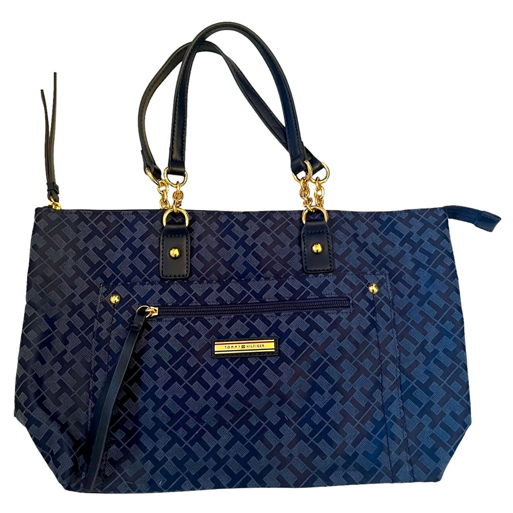 Tommy Hilfiger blue initial design purse part chain straps zips closed